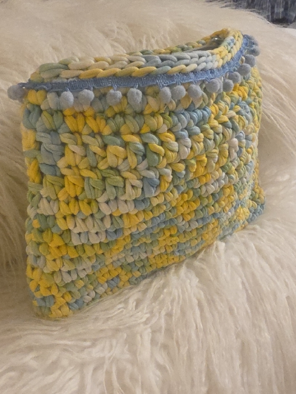 Handwoven Pastel Yellow & Blue Crochet Wristlet Clutch 10.5×7 Inches - Picture 2 of 8